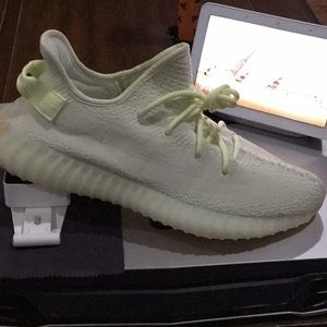 I sold these Yeezys...I buy Yeezys...gotta be NIB